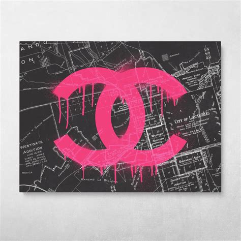 chanel grafika|Chanel graffiti.